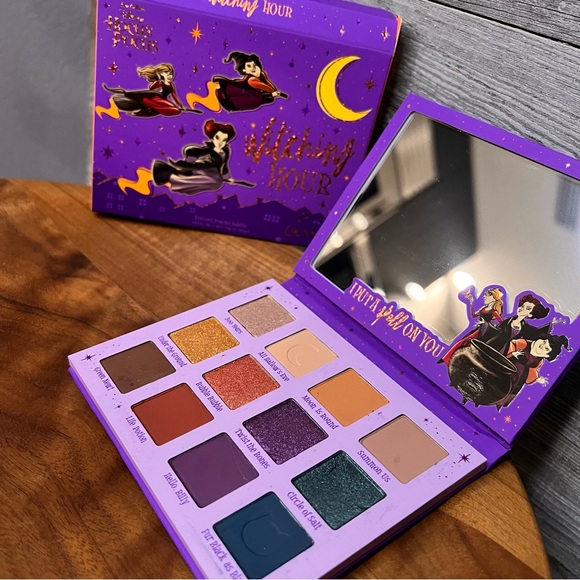 NWOT ColourPop x Hocus Pocus Make-Up Set (New)💋💄👄 - Picture 5 of 16